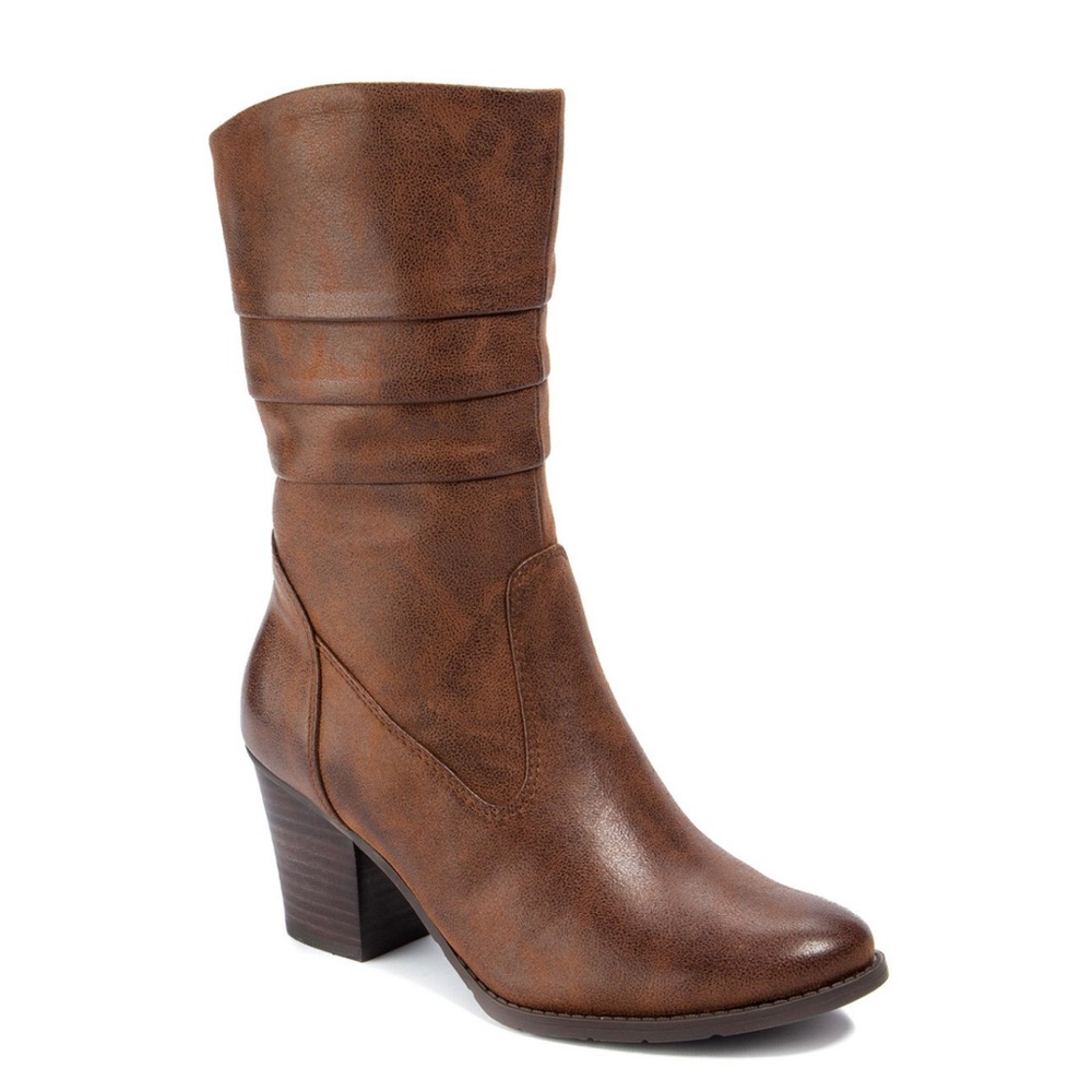 Mid height Boots
